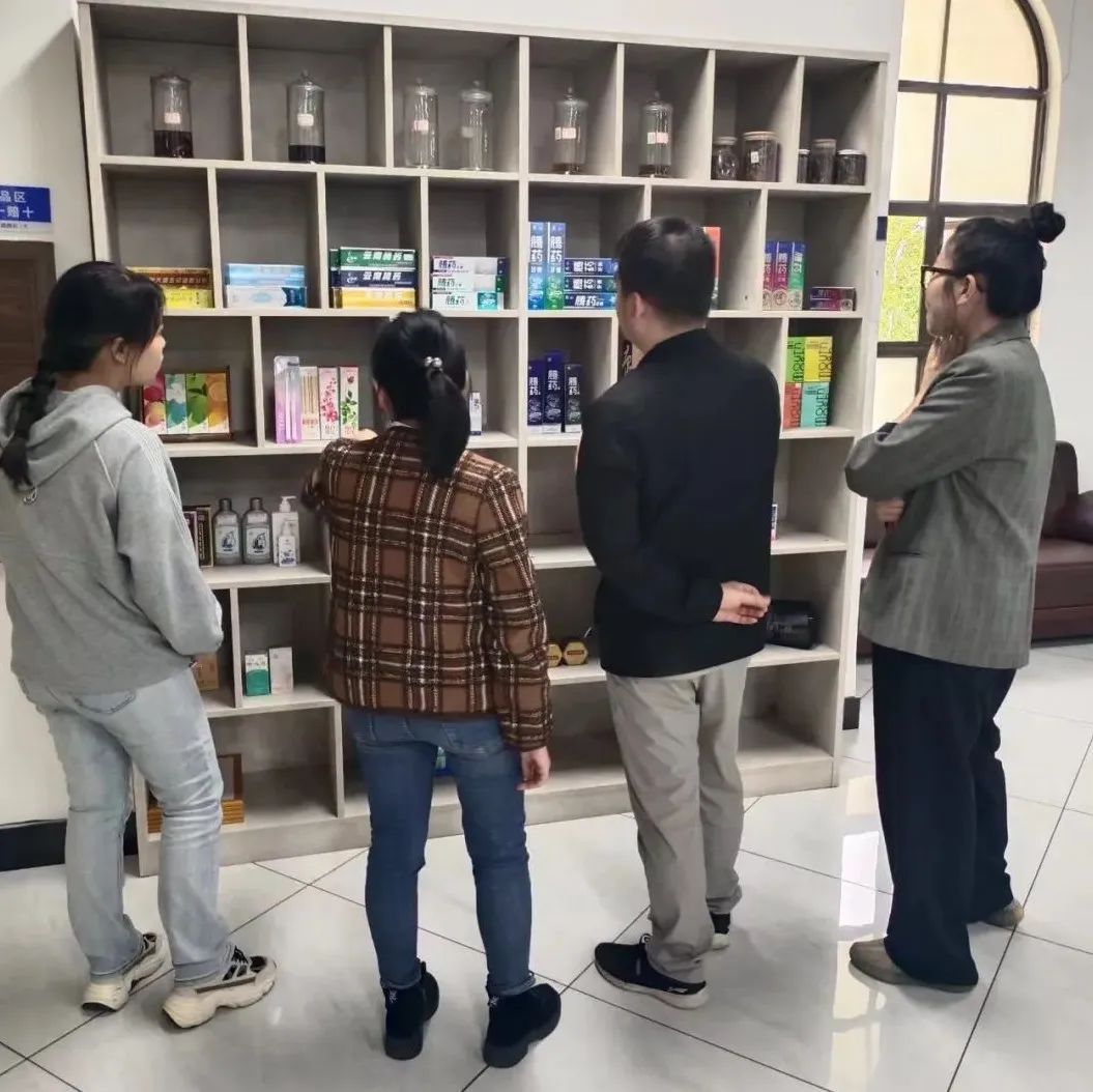 1678104703353439.jpg 1678104703353439.jpg